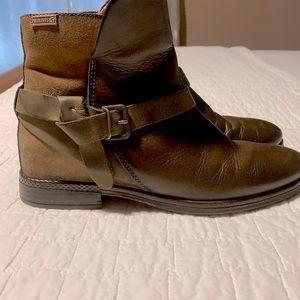 Pikolinos Brown Heeled Boots with Buckle Detail